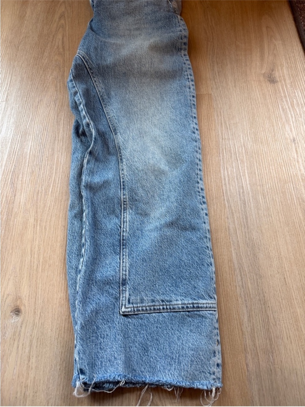 We the free brand.  Classic women’s Light Blue Denim Jeans